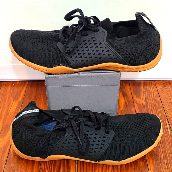 WHITIN Other - Whitin Men's Cross Trainer Shoes